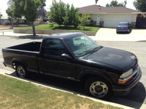 1998 s-10 chevrolet pickup   runs good but won't  smog as is.
