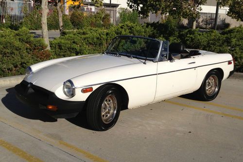 1979 mgb convertible with electric overdrive