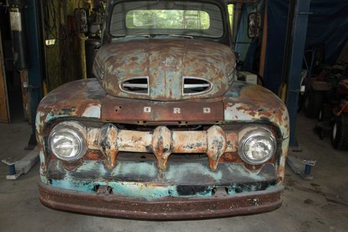 1951 ford f2, not f1 project pickup truck