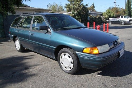 1995 ford escort wagon lx automatic 4 cylinder no reserve