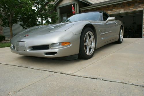 2001 chevrolet corvette convertible private seller !!