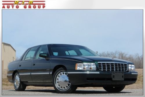 1999 sedan deville immaculate low low mileage vehicle! exceptional buy!