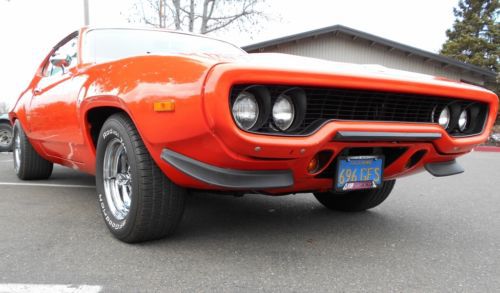 1972 plymouth road runner with a 440