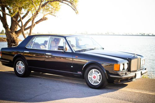 1992 bentley turbo r 4 dr sedan. 76,116 original miles!! gloss black w/tan int!!