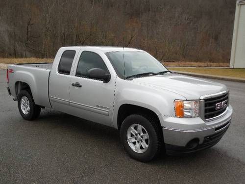 2010 gmc sierra 1500 sle**extended cab**truck**no reasonable offer refused**