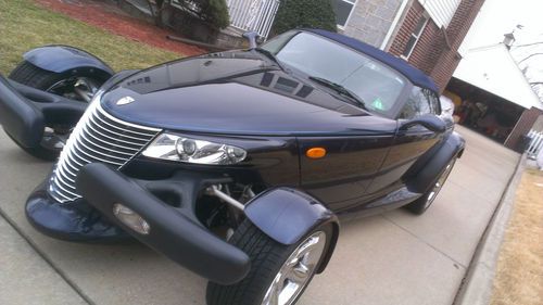 2001 chrysler prowler / like new condition / with only 5500 miles
