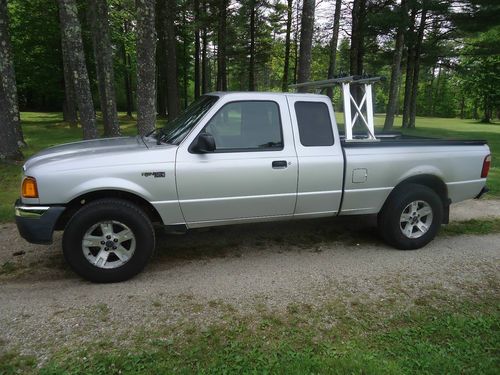 2004 ford ranger xlt super cab 4x4, silver with black interior