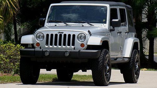 2007 jeep wrangler sahara unlimited 4x4 sport utility vehicle 37,000 miles
