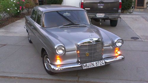 1966 mercedes benz 200 euro w110 from germany, gas engine &amp;special wood interior