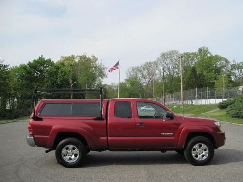 2005 toyota tacoma ext cab only 69k miles sr5 4wd manual 4 cyl new tires!!!