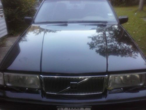 1998 volvo s90. runs great, dependable 123k miles. fully serviced. extra nice