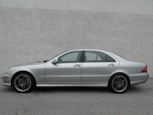 $172,375 msrp v12 amg keyless go dynamic seats bose 1-owner routinely serviced