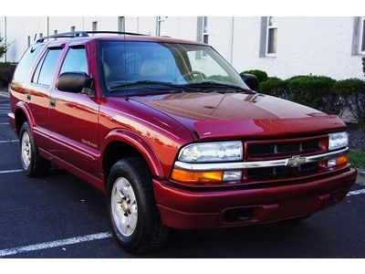4x4 leather runs and drives great  xtra clean must see!