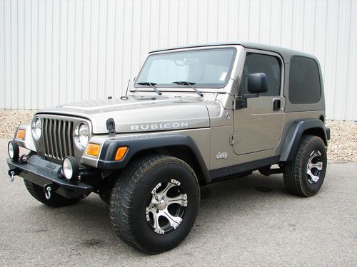 2006 jeep wrangler rubicon hard top!!! one owner!!!