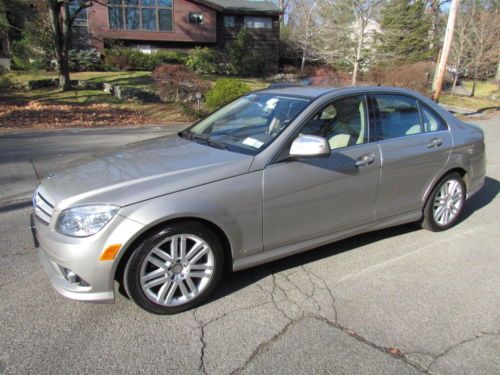 2009 mercedes-benz c300 4matic in great condition w/ low mileage