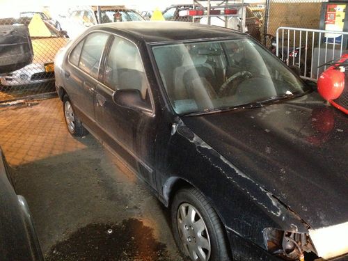**1997 nissan sentra gxe (salvage)