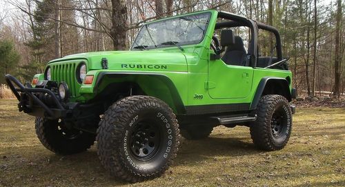 2001 jeep wrangler  4.0l neon green (lifted) no reserve