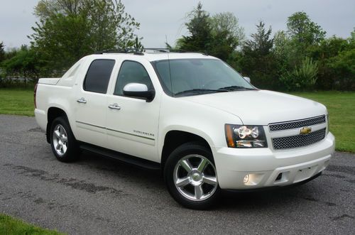 2011 chevrolet avalanche ltz for sale~dvd~navigation~salvage title from sandy st