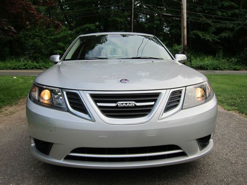 Saab 9 3 2011  runs great!  2.0 turbo!  priced to sell!