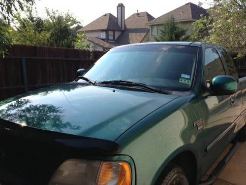 Truck car 1998 ford f-150 xlt extended cab  5.4l automatic