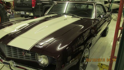 1969 chevrolet camero z28 maroon ext/ black int - 4 speed   x-77 car