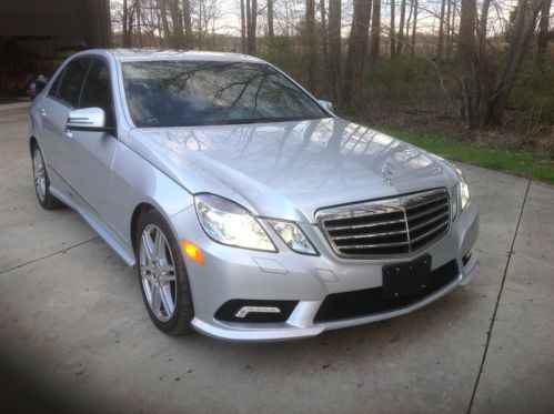2010 mercedes e350 silver with black leather interior loaded 51,000 mls 4matic