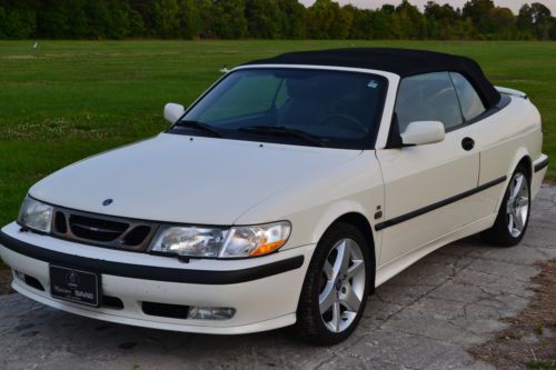 2002 saab 9-3 se convertible 2 owner, only 58k miles like new, leather, htd seat