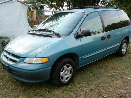 Reduced! 1998 dodge caravan mini van 4-door 3.0l two sliding doors! low miles