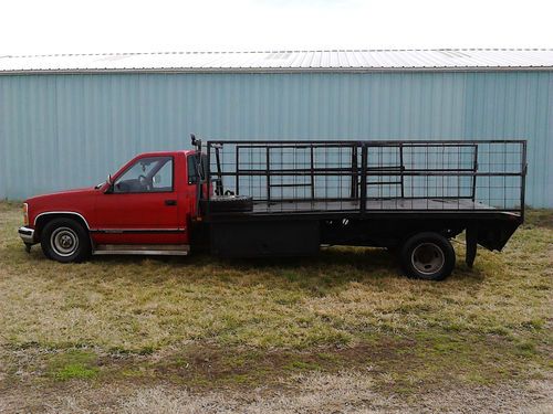 1988 chevy silverado 2500, extended length flatbed dually pick-up truck