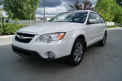 2008 subaru outback 2.5i limited. 43k. satin white pearl. new tires. detailed!