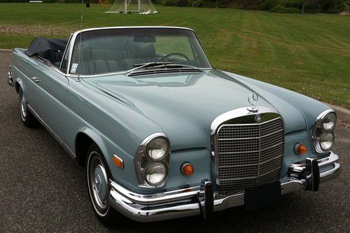 1969 horizon blue #304 mercedes 280se cabriolet in excellent restored condition.