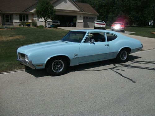 Cutlass 1970 post coupe low mileage