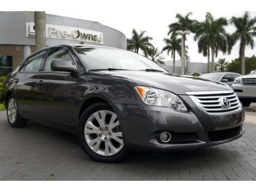 2010 toyota avalon xls,clean carfax,only 2 owners,florida car!!!
