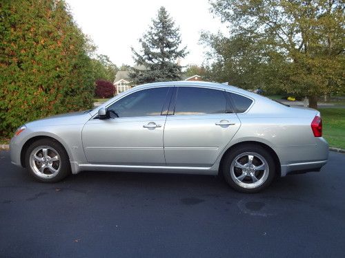 2006 infiniti m35x - all wheel drive, leather, navigation, sun roof, blue tooth