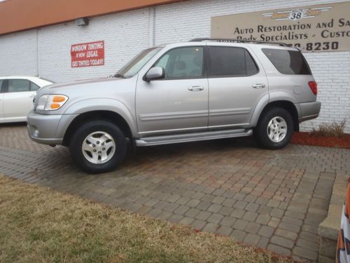 2002 toyota sequoia 3rd row seating loaded 2nd owner full maintenance records