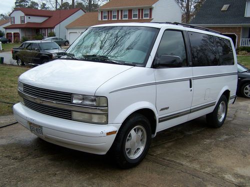 1996 chevrolet astro lt - great condition, lots of recent maintenance, new tires