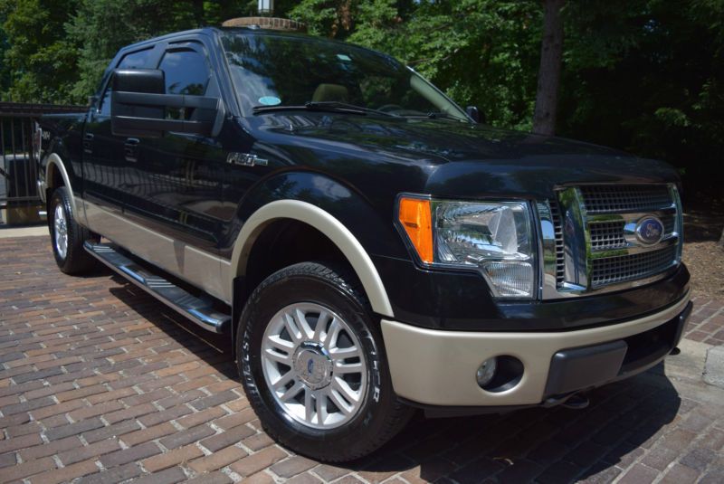 2010 ford f-150 4wd lariat-edition