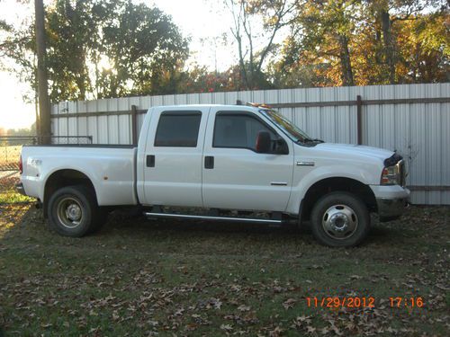 Ford f-350 supercrew 4x4 dually loaded