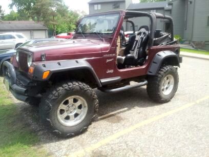Off road, built up, 4x4, sport, toy, soft top, 35" tires, detroit locker, lifted