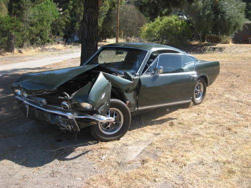 1966 ford mustang gt fastback 289 v8 - toploader 4-speed - green/black -wrecked-