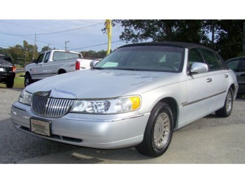 Neat-sharp-heated-leather-faux-convertible-factory-chrome-wheels-4.6l-cold-ac-v8