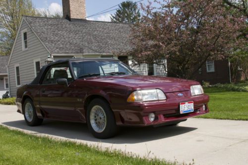 1989 ford mustang gt convertible 2-door 5.0l automatic
