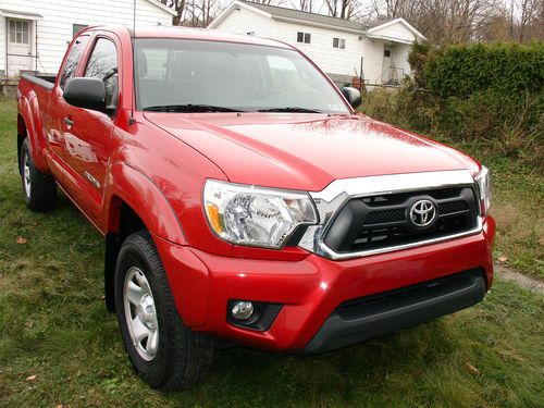 2012 toyota tacoma base extended cab pickup 4-door 4.0l
