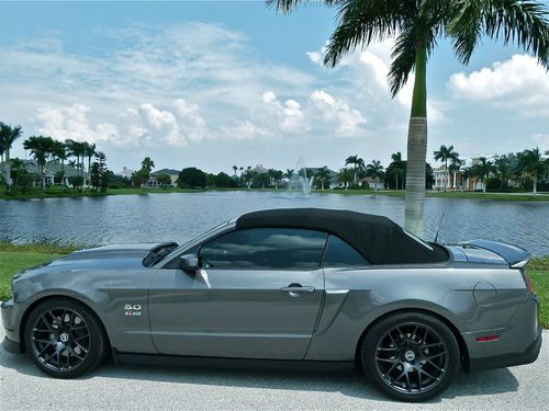 2011 ford mustang gt5.0 convertible special. read the listing.