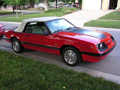 1986 gt, convertible, automatic, red,