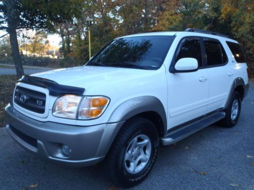 Toyota sequoia clean car fax clean overall condition drive home save $$$