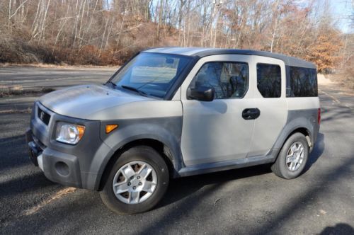 2005 honda element lx suv awd 4-door 2.4l 4-cyl one owner low mileage no reserve