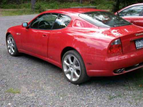 Maserati coupe gt mondia,red  6 speed transaxle