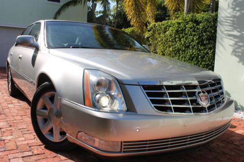 2006 cadillac dts-fla-kept--dealer serviced-loaded-lowest mileage in the usa!