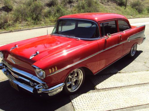 1957 chevy 210 hot rod with bel air trim